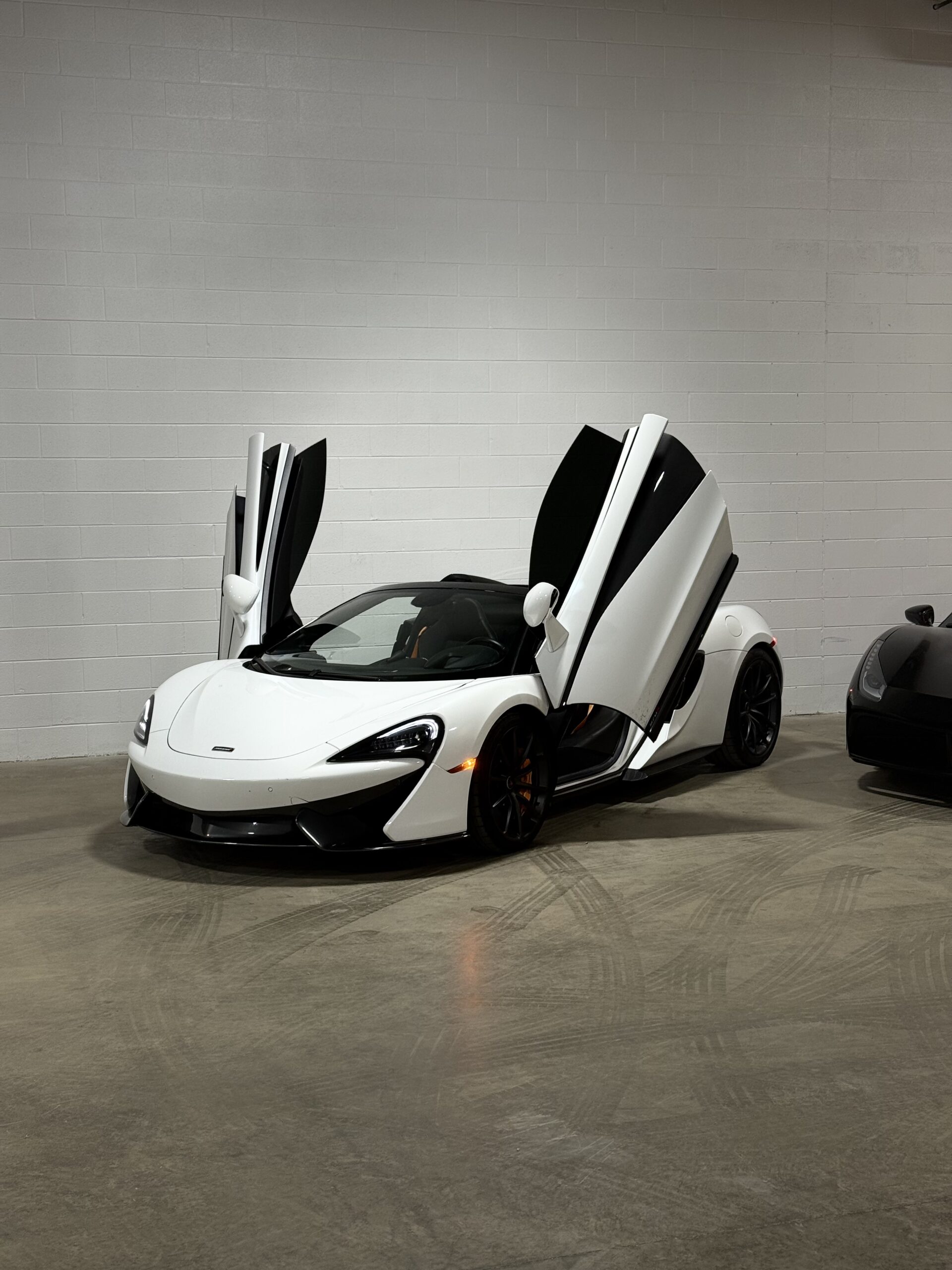 McLaren 570s Convertible Rental Chicago